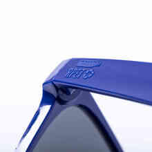 Zonnebrillen bedrukken | Gerecycleerd PET | Full colour op het pootje | max176 