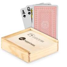 Speelkaarten | Bedrukt houten doosje | Met 5 dobbelstenen